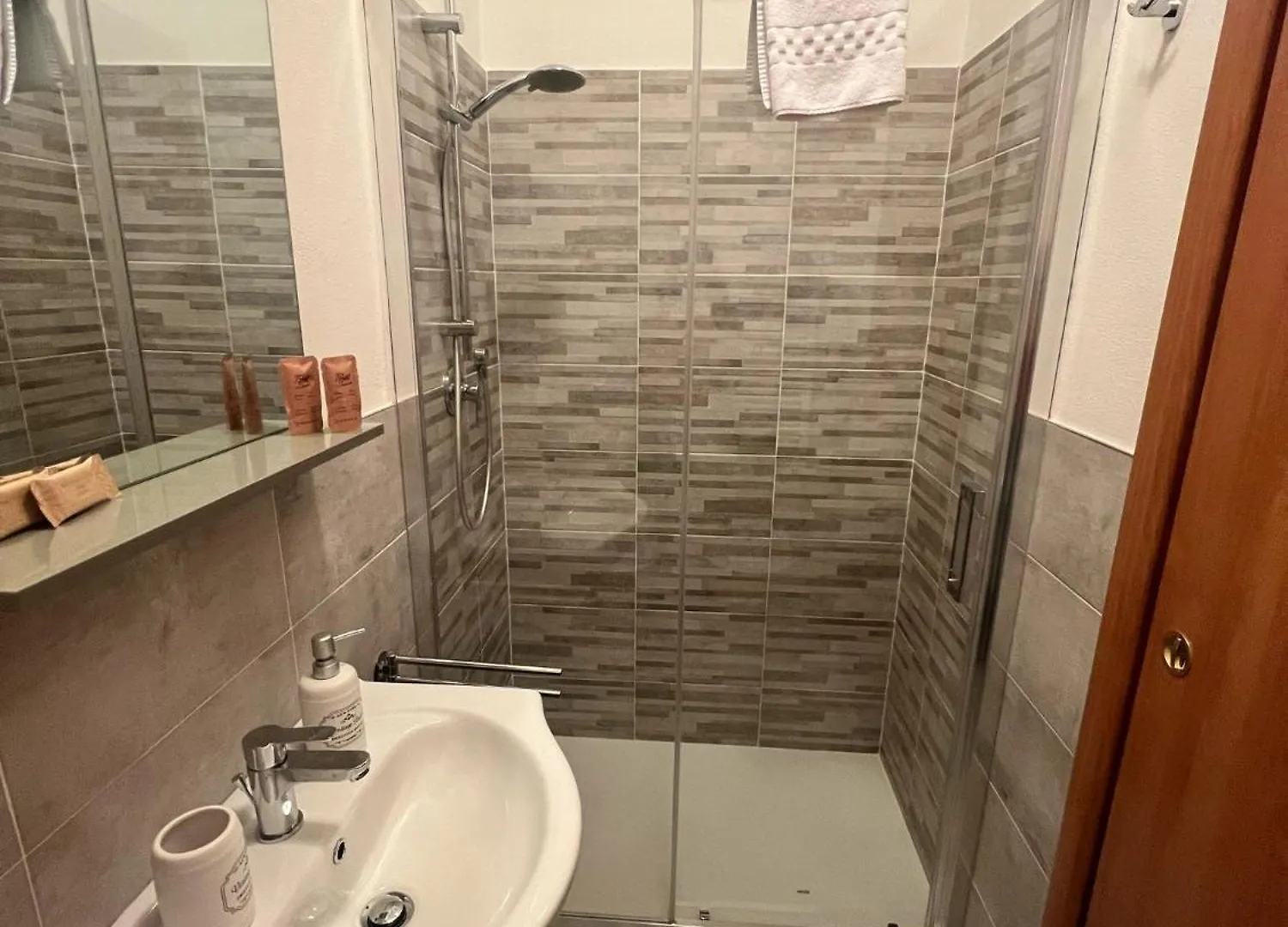 Scandicci Apartment