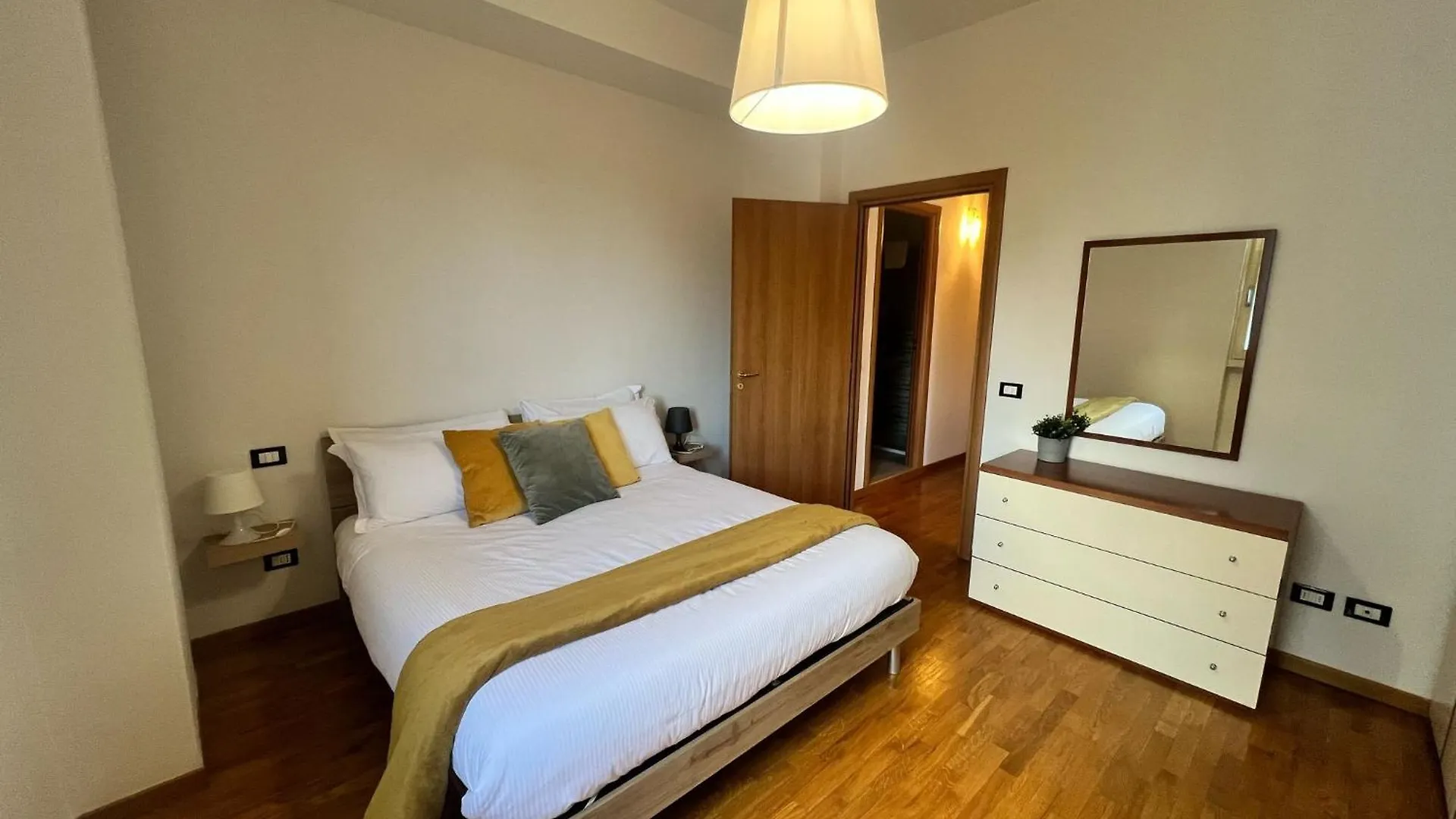 Scandicci Apartment